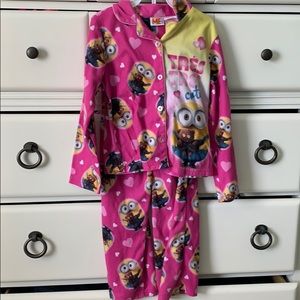 Despicable me size 6/6x pajamas!